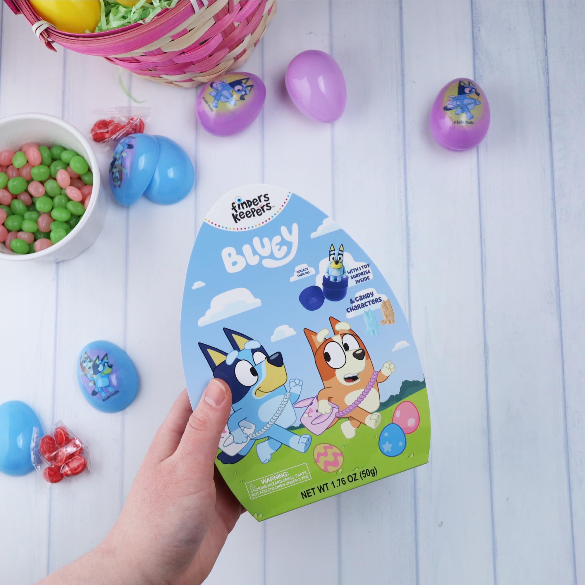 Bluey Easter Finders Keepers Gift Egg with Candy, 2025 Basket Stuffers, 1.76 Ounces - Image 3