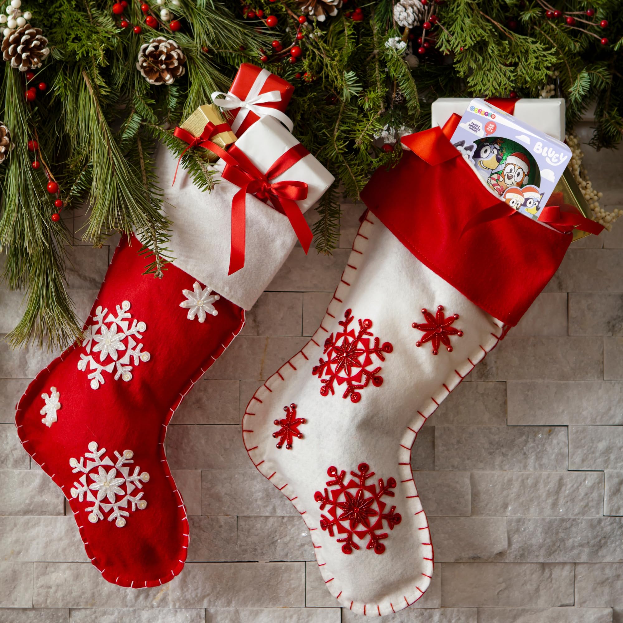 Galerie Bluey Hot Chocolate Ball with Jumbo Marshmallow, Christmas Candy Stocking Stuffer, 2.12 Ounces - Image 7